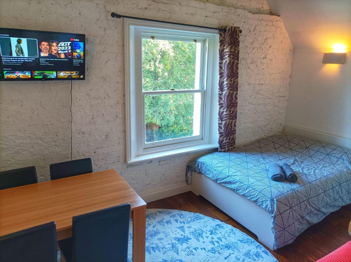 Mezzanine Style Studio Apartment 8 London Exterior photo